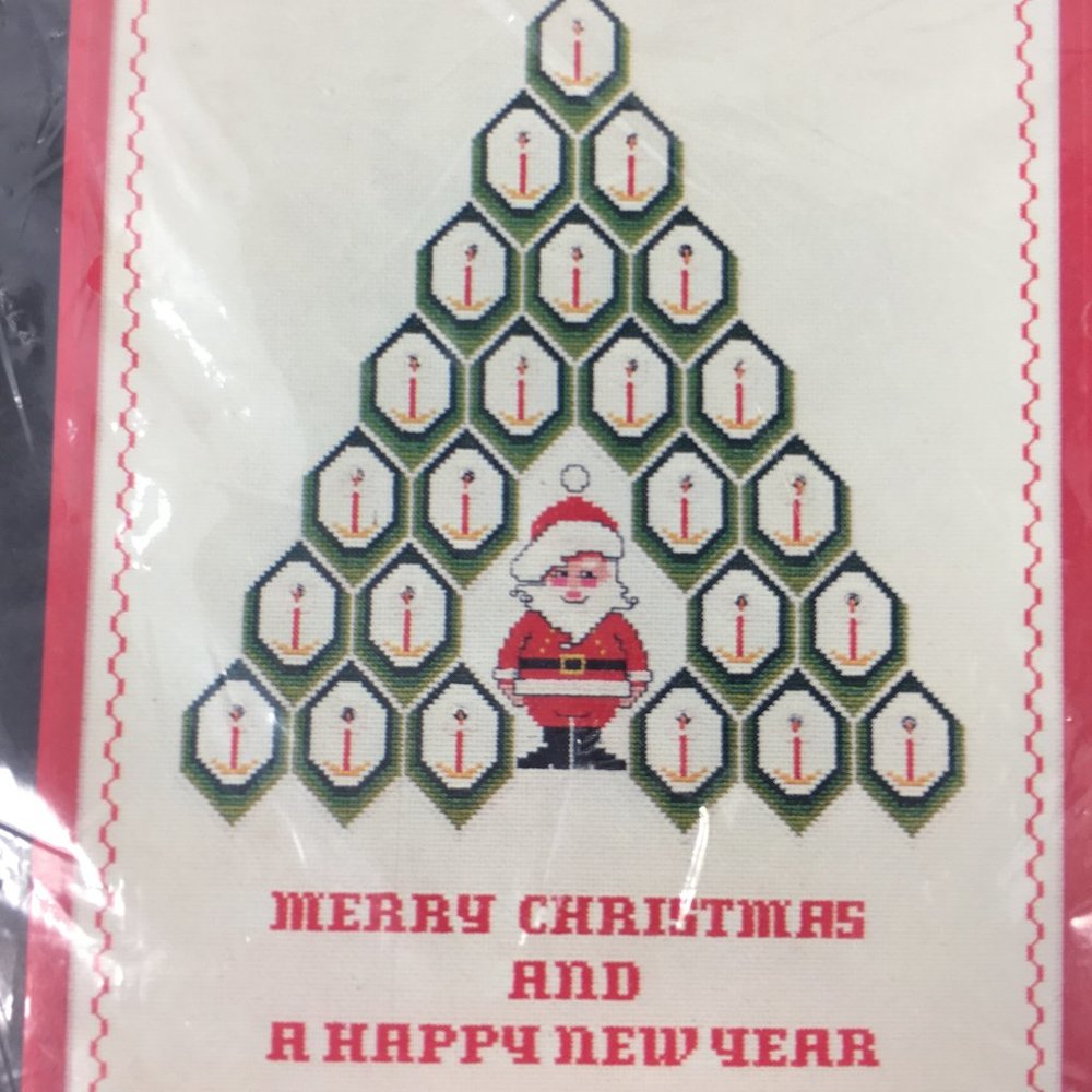 Bucilla 48815 Cross Stitch Kit Christmas Sampler Santas Tree Unused